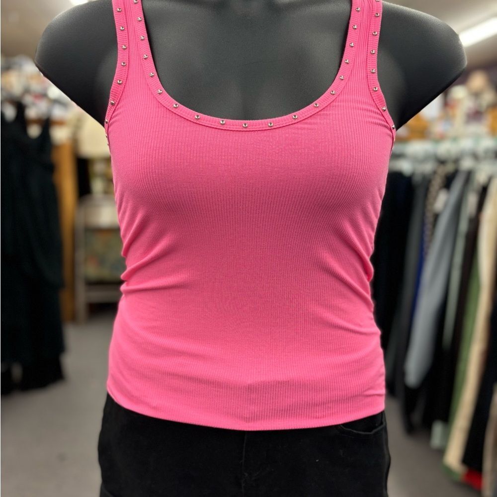 🛍️ POL ladies Small Pink Tank with Rivets NEW